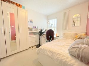 SILCOTT STREET- click for photo gallery